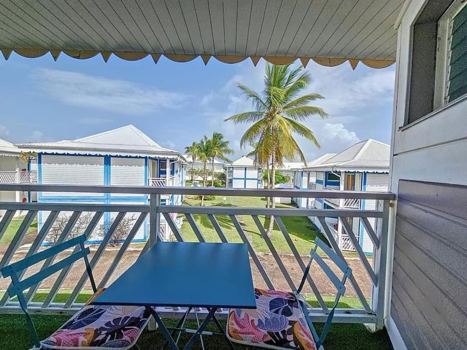 Studio Dans Village Vacances Manganao Saint-Francois  Εξωτερικό φωτογραφία